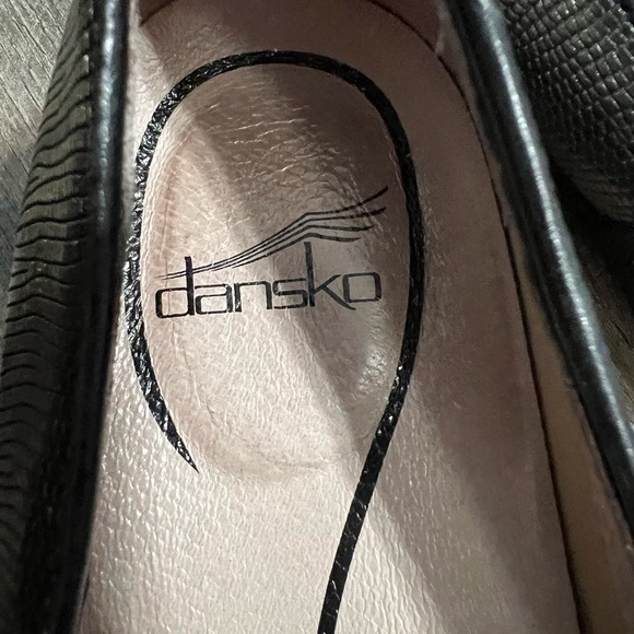 Dansko Slip On Black / Gray Leather Upper Flat Shoes Size 8.5 - Picture 6 of 7